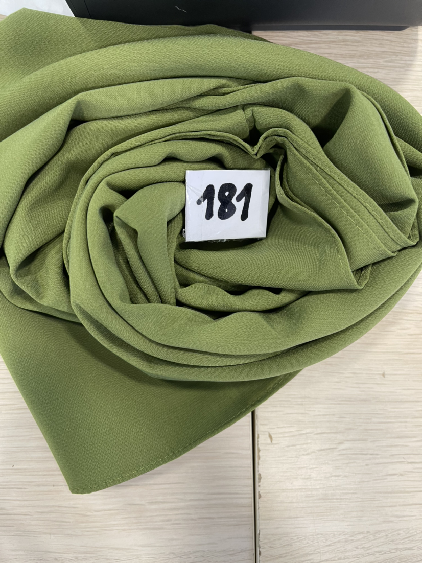 Hijab en soie de medine