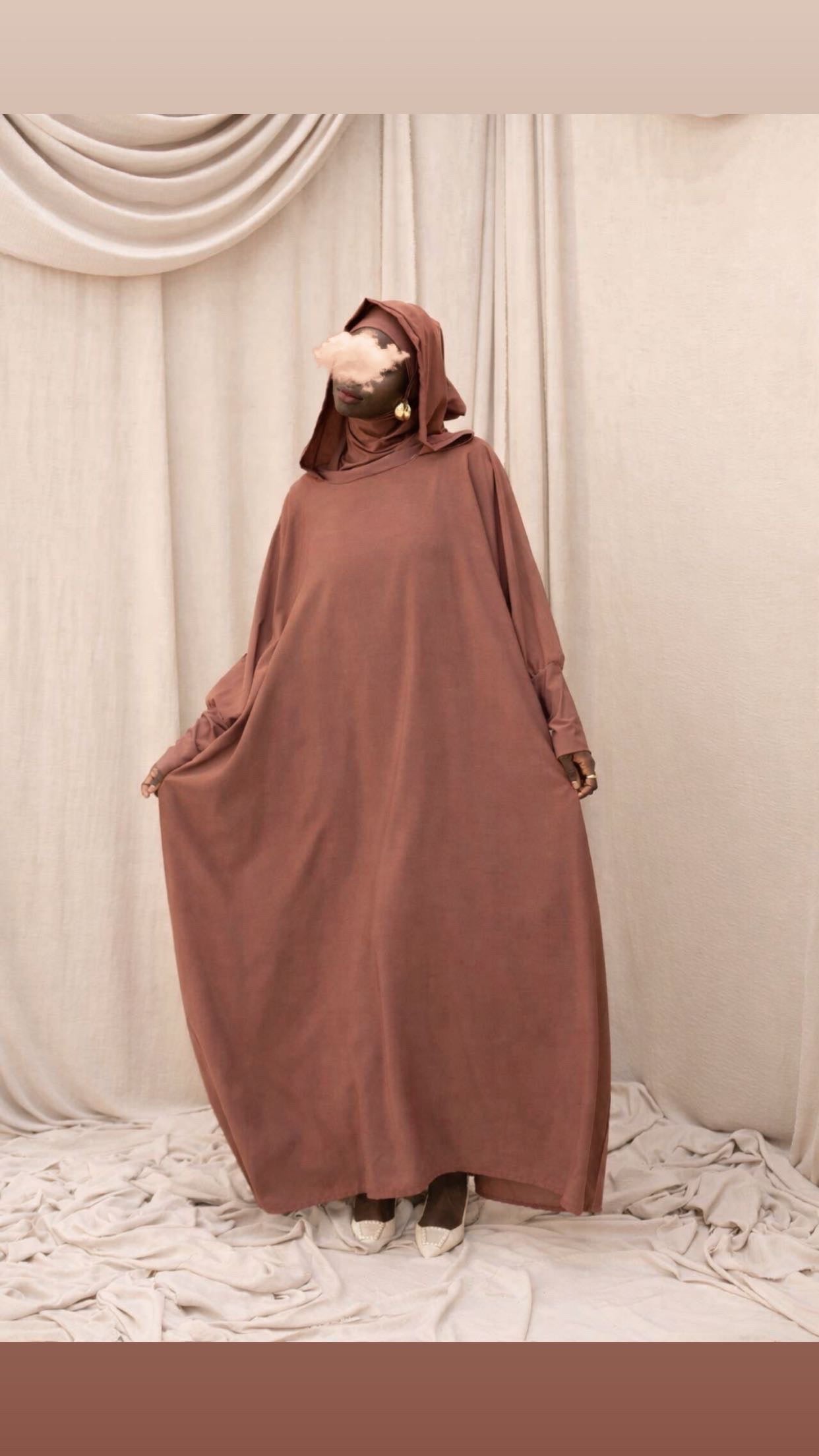 Robe de prière avec voile intégré