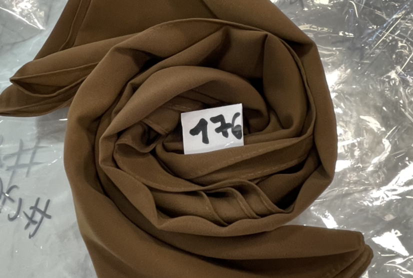 Hijab en soie de medine