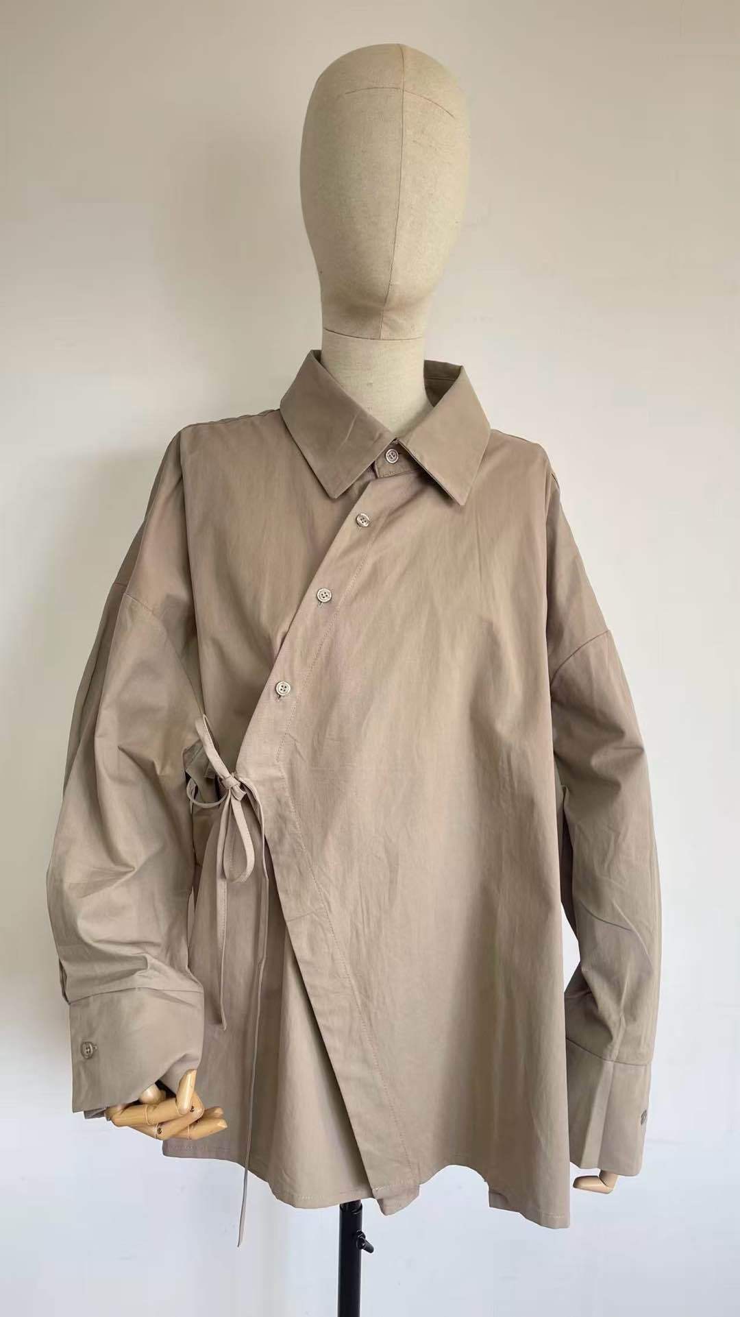 Chemise oversize asymétrique femme 100 % coton – Élégance minimaliste & confort absolu