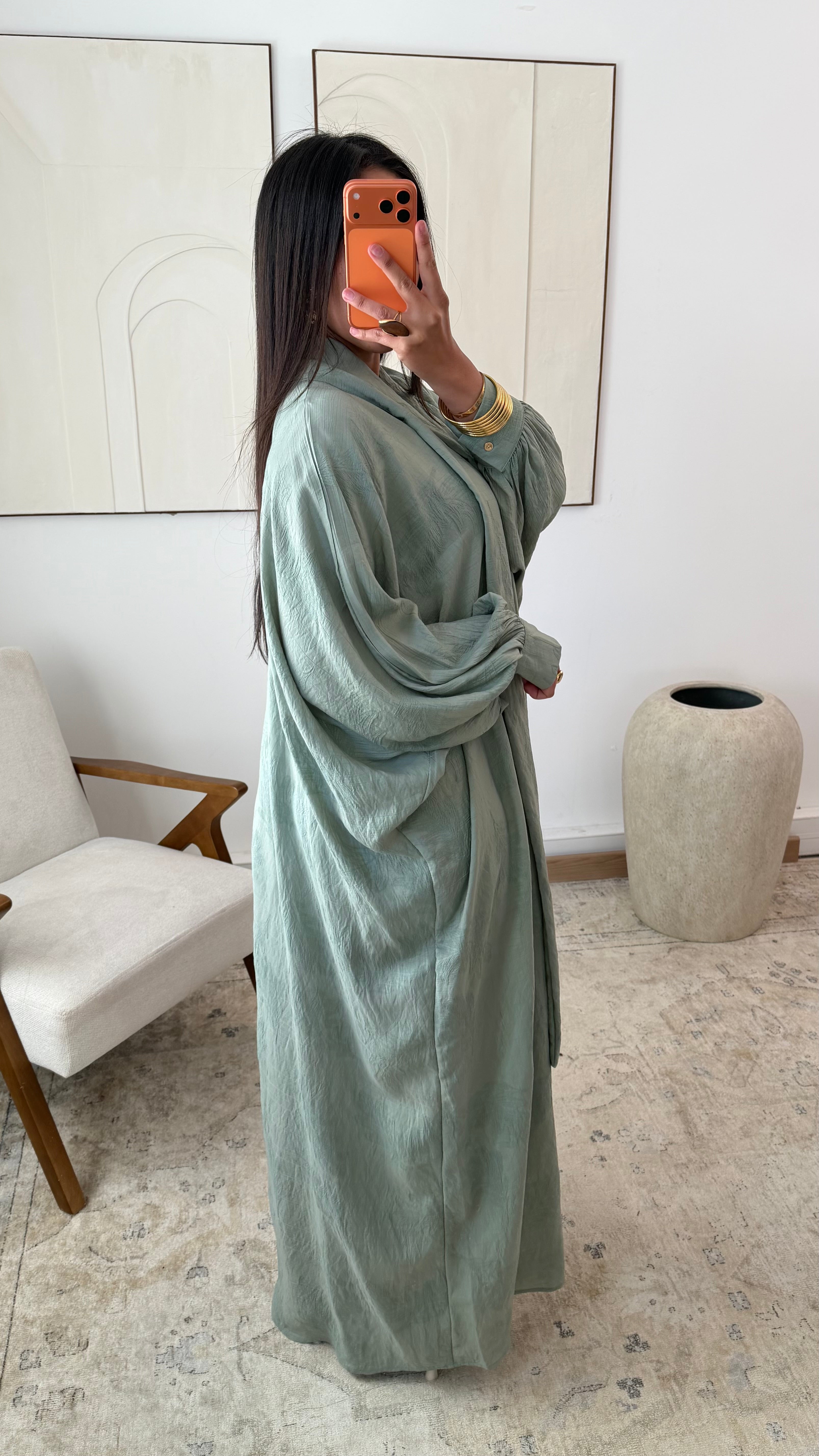 Robe avec son écharpe intégrée