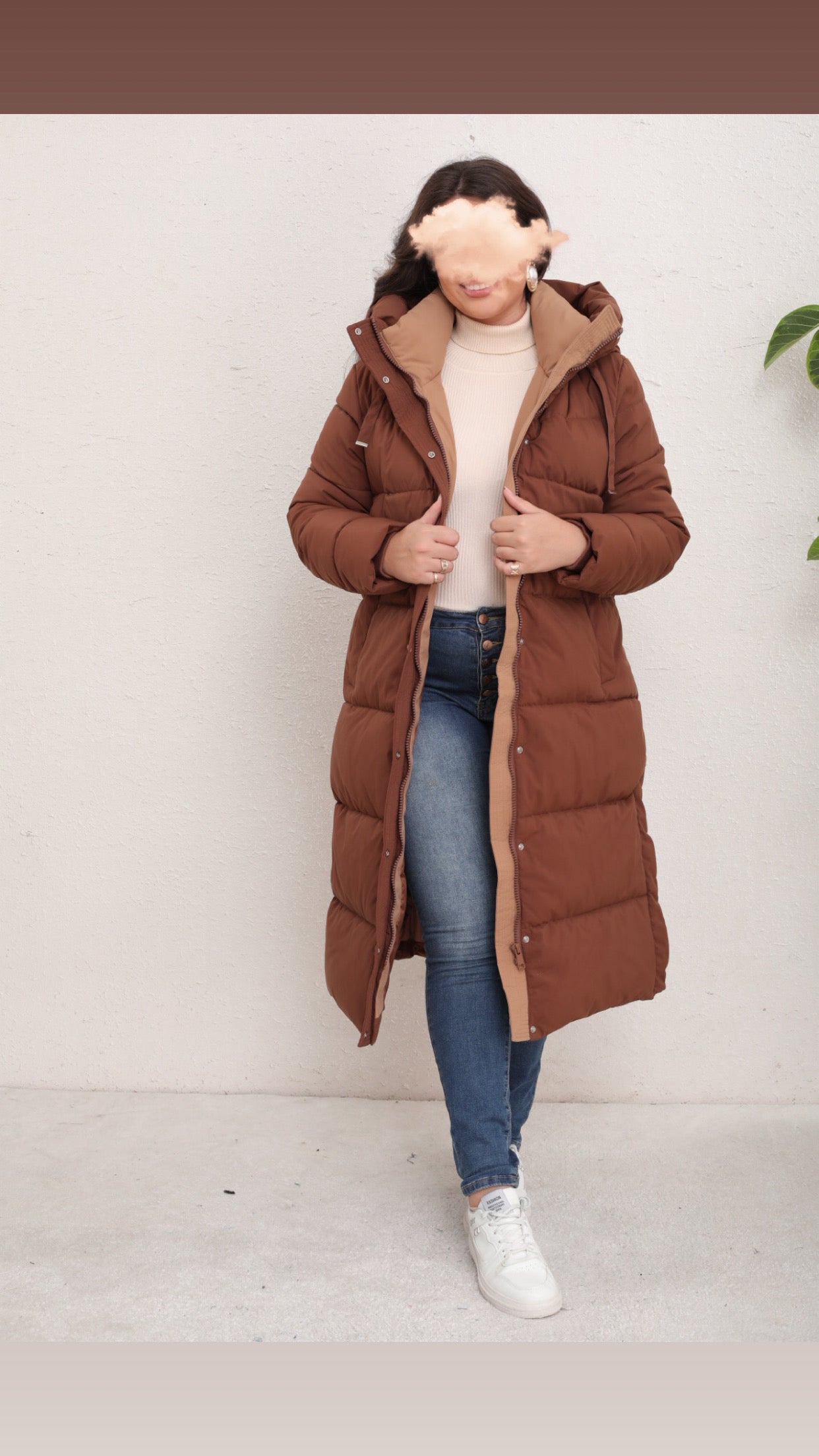 Doudoune longue marron chocolat en duvet d’oie