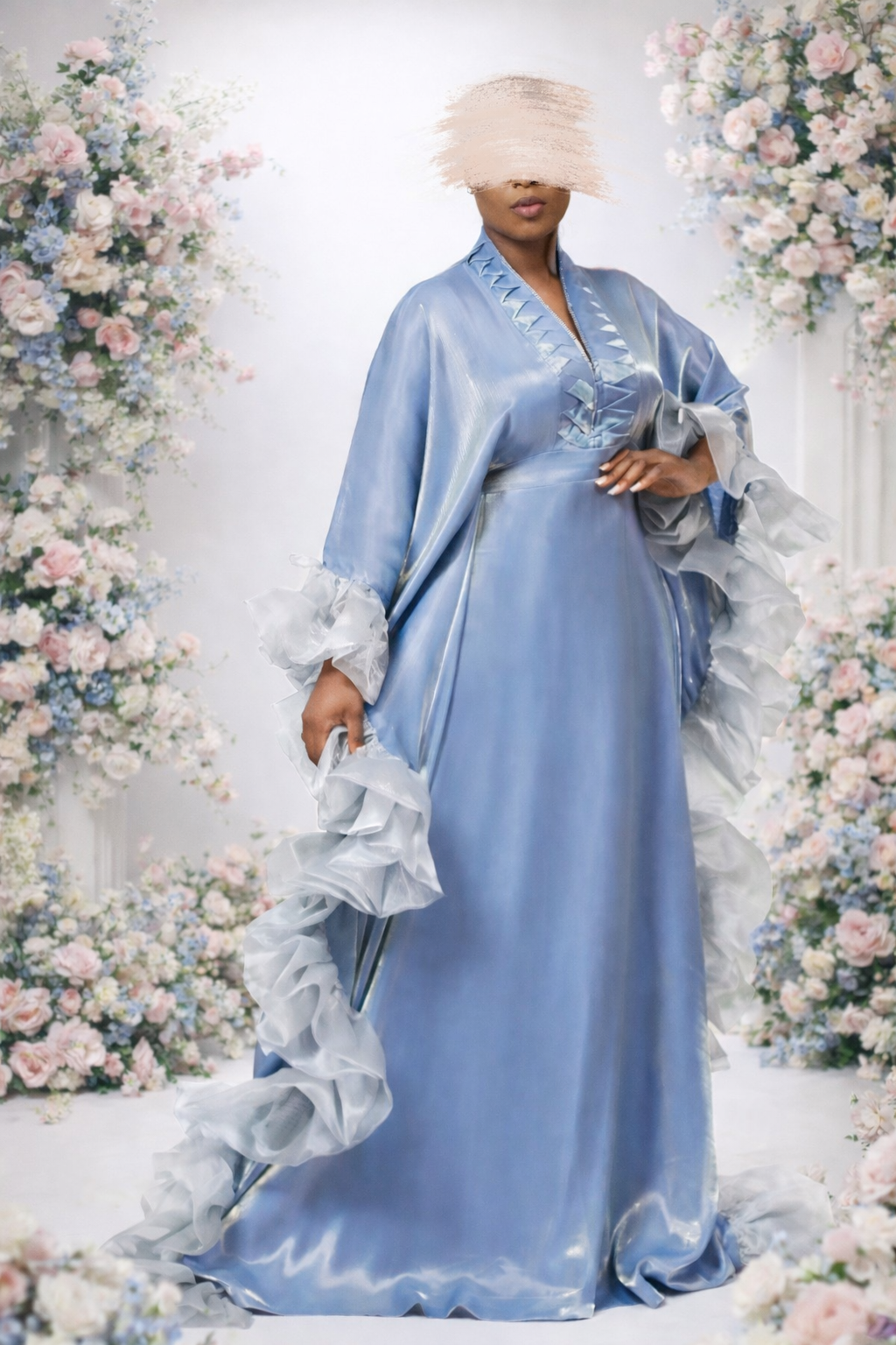 Boubou satin bleu ciel à volant